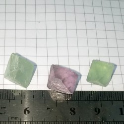 Fluorit Kristalleri - 3 adet