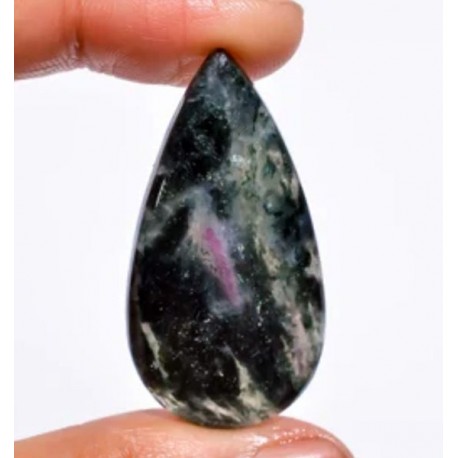 Yeşil Turmalin Ruby  Kabaşon